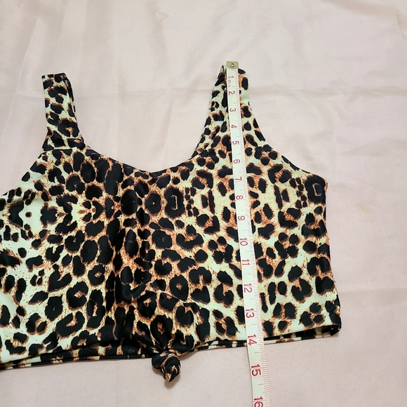 Women's Crop Tops - Picture 6 of 9